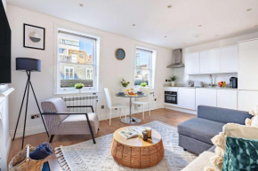 BnBNova - Fitzrovia with Balcony near Oxford Circus